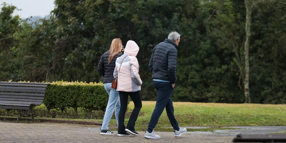 As temperaturas seguirão baixas ao amanhecer nos próximos dias