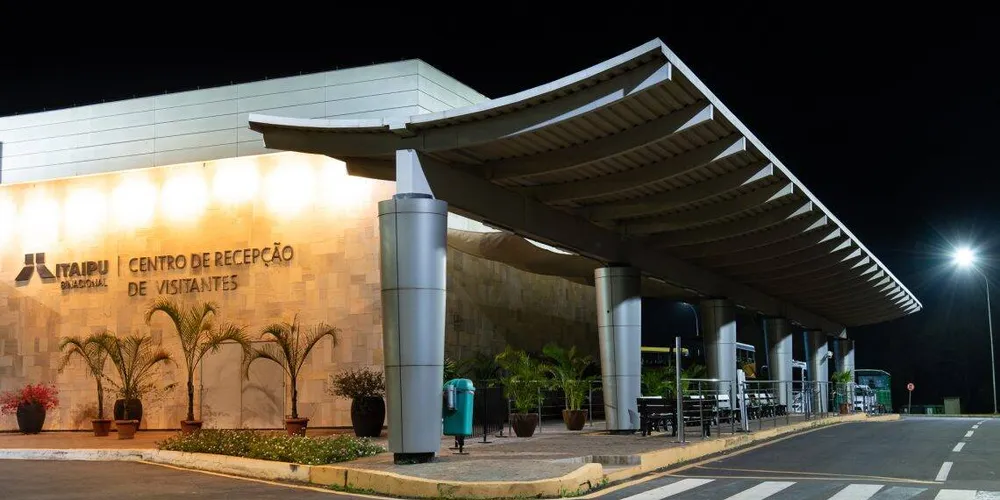 Encontro acontece no Centro de Recepção dos Visitantes, em Foz do Iguaçu