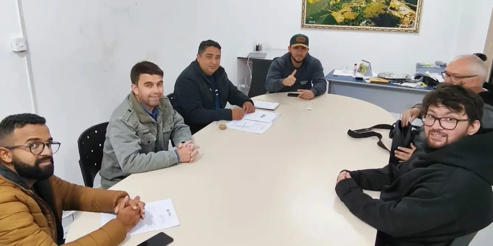A reunião foi realizada nesta terça-feira (1º)