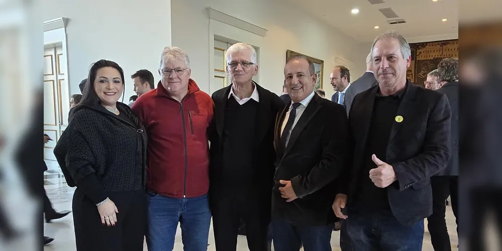 Lideranças municipais e estaduais estiveram reunidas nessa segunda-feira (07)