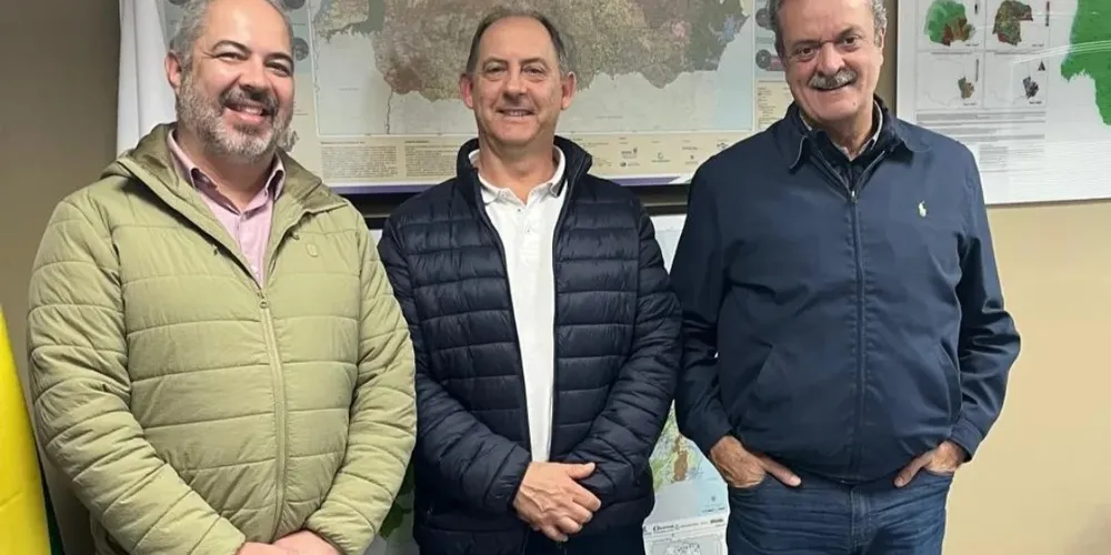 O prefeito esteve em Curitiba nesta terça-feira (15)