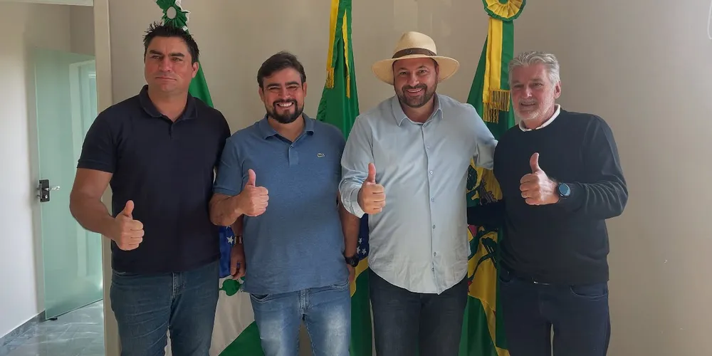 O encontro entre as lideranças aconteceu no gabinete da Prefeitura Municipal de Imbituva