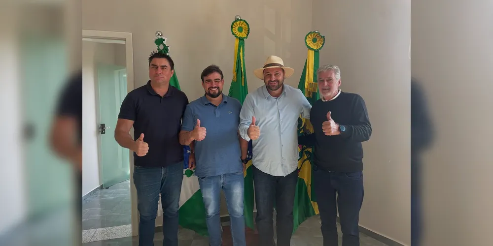 O encontro entre as lideranças aconteceu no gabinete da Prefeitura Municipal de Imbituva