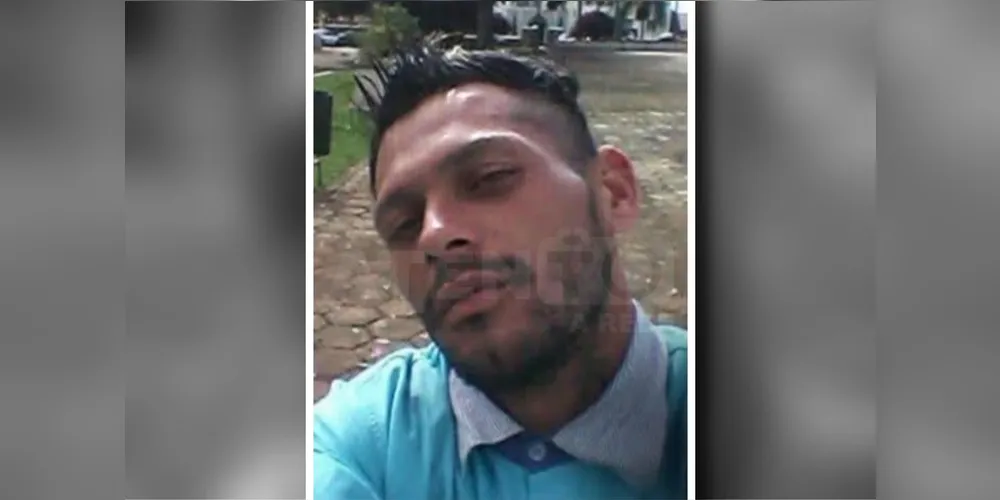 A vítima foi atingida por golpes de arma branca atingiram no tórax, abdômen e coxa