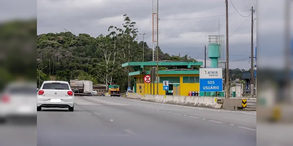 As vagas são para a sede de São José dos Pinhais (PR)