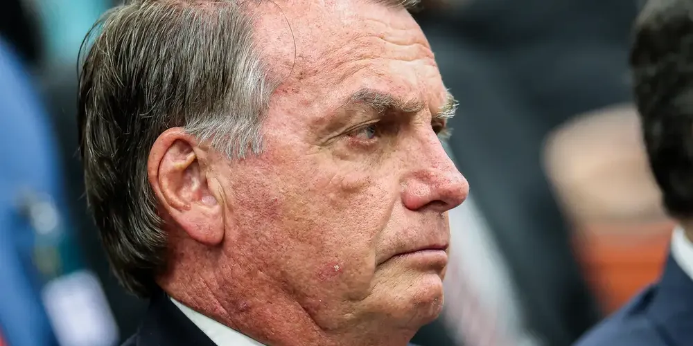 Bolsonaro teve atuação deliberada para apoiar seu filho