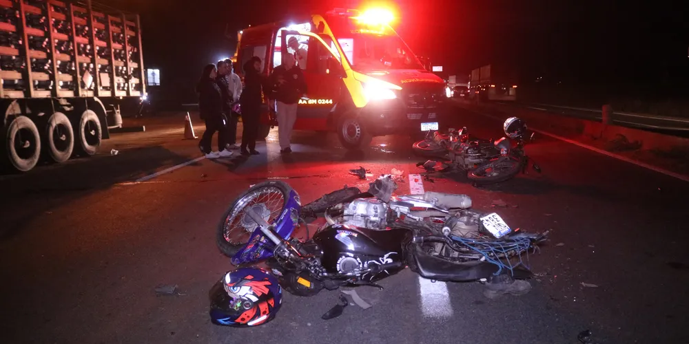 Feridos foram levados para o HU-UEPG