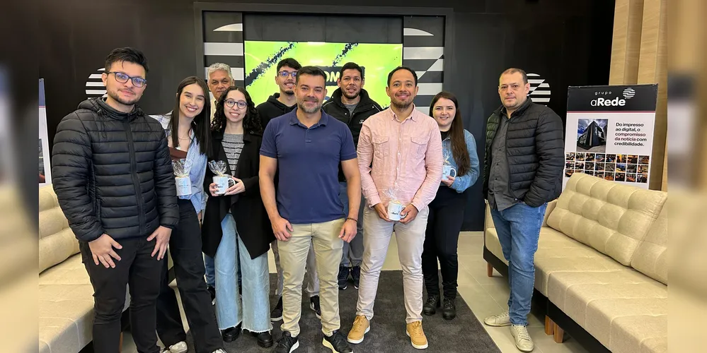 Equipe visitou sede do Grupo aRede