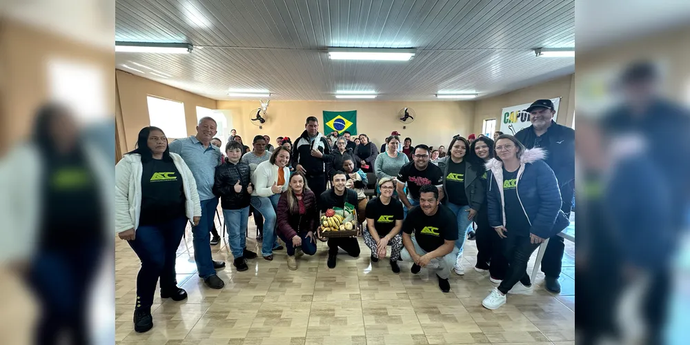 Kits foram distribuídos pela Associação Caminho Certo
