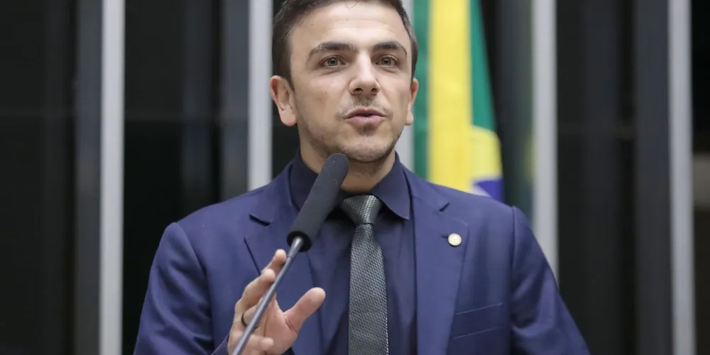 Aliel Machado é filiado ao Partido Verde (PV)