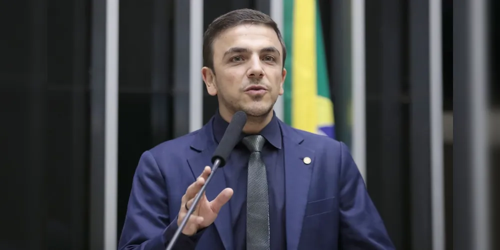 Aliel Machado é filiado ao Partido Verde (PV)