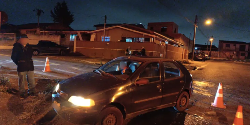 O acidente ocorreu no cruzamento das ruas José Carlos Cação Ribeiro e Nicolau Florenzano