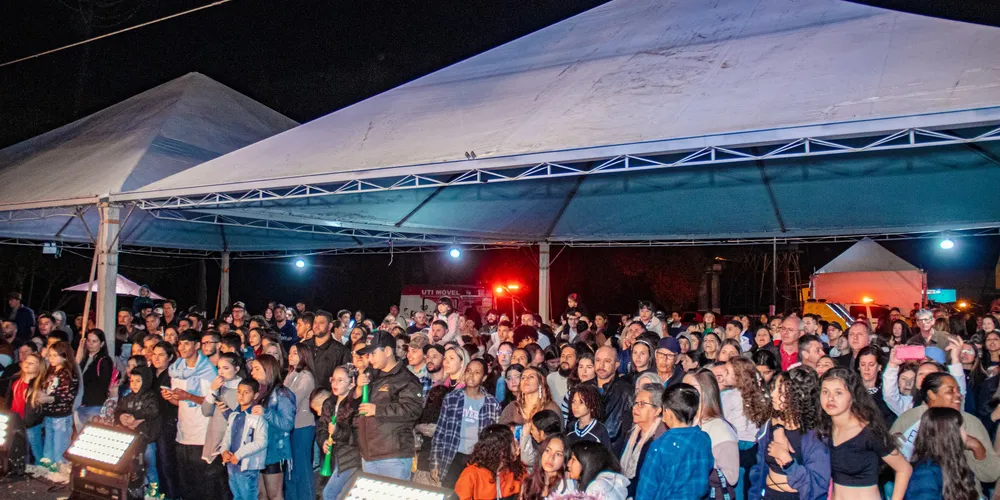 Evento reúne agricultores, igrejas, famílias e visitantes