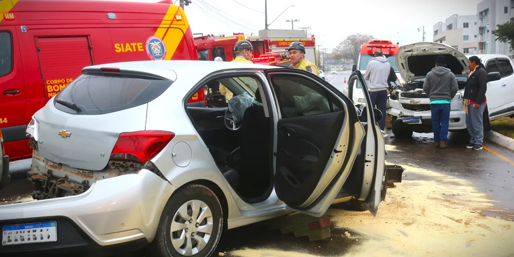 Acidente aconteceu na rua Valério Ronchi, em Uvaranas