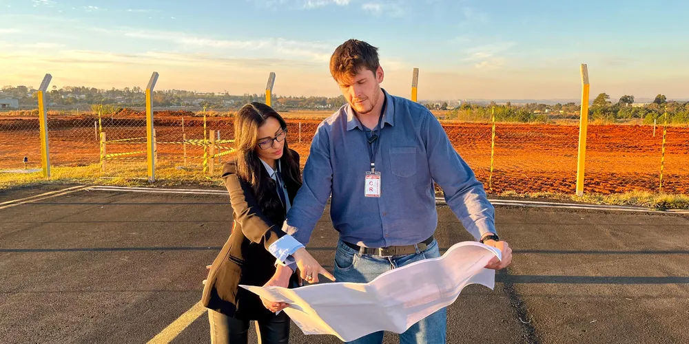 Secretários visitaram o início das obras do aeroporto