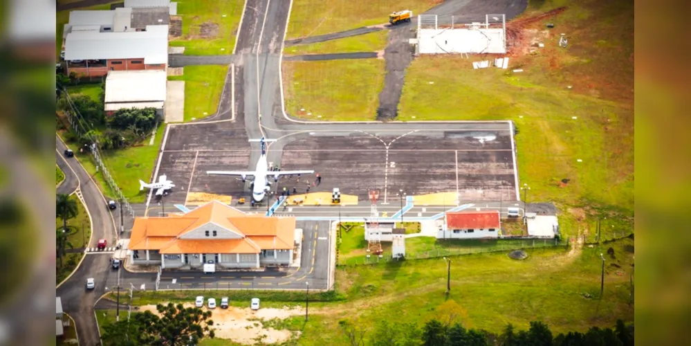 Aeroporto Sant'Ana deixou de receber voos comerciais em março deste ano