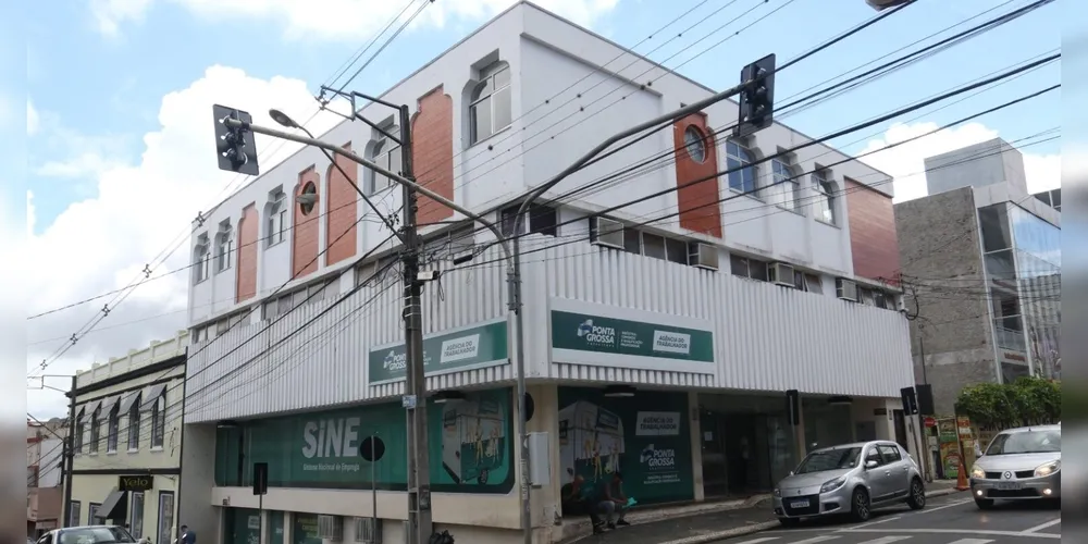 A agência do Trabalhador de Ponta Grossa fica na Rua Dr. Colares, 394, no Centro