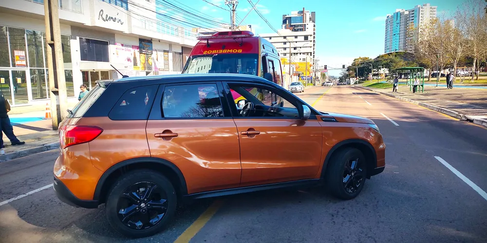 Atropelamento aconteceu na rua Ermelino de Leão
