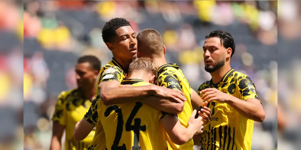 Jobe Bellingham participou da jogada do gol como o assistente direto a Svensson
