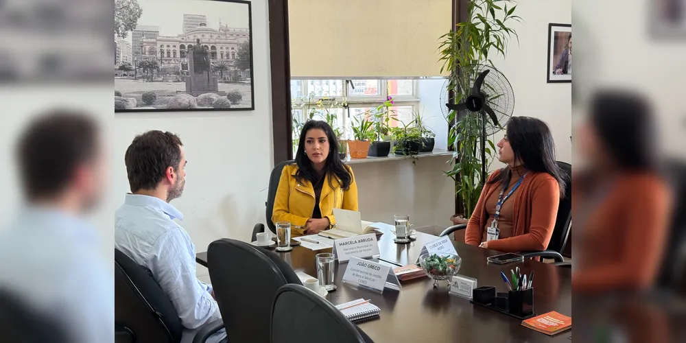 Secretária Isabele Moro se reuniu com equipe da Prefeitura de São Paulo