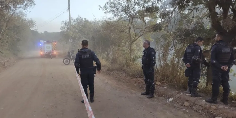 Corpo foi encontrado às margens do Rio Passaúna