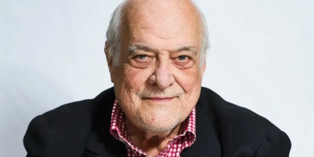 Guzzo iniciou a carreira no jornalismo em 1961, como subsecretário da edição paulista e repórter no jornal Última Hora