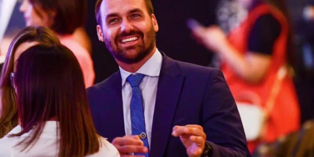 Eduardo se licenciou do mandato em março por mais de 120 dias
