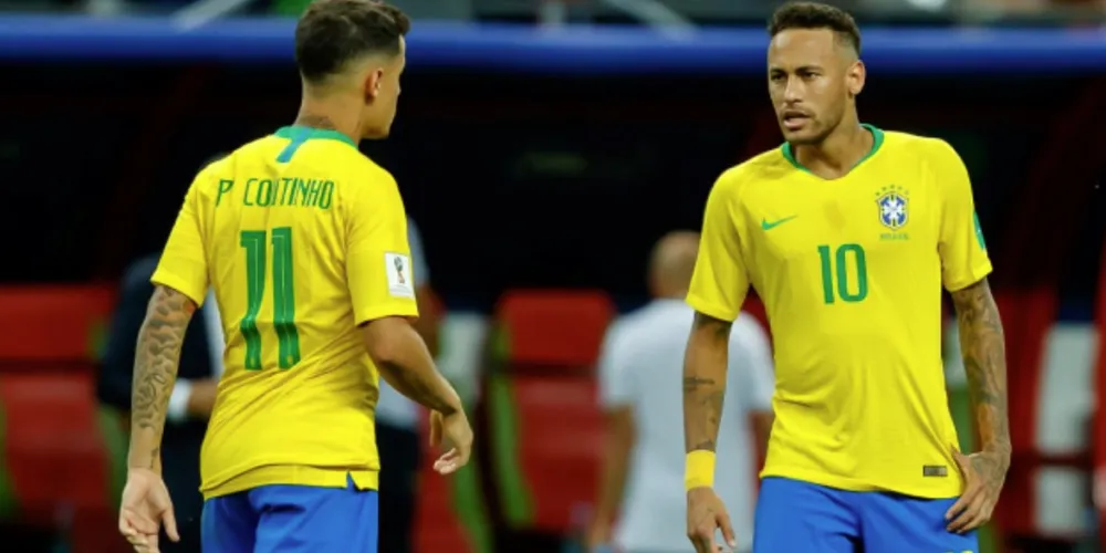 Coutinho e Neymar jogando pela Seleção Brasileira