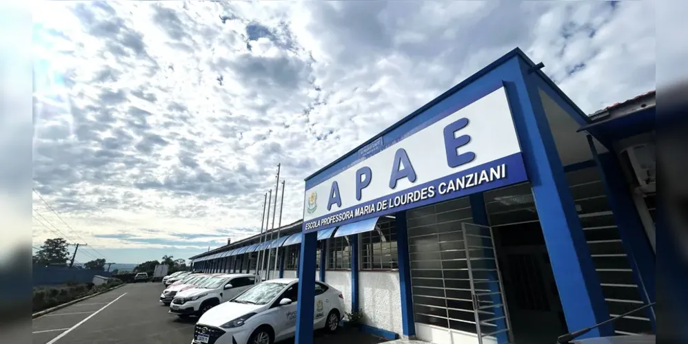 ADI 7796 propõe que todos os alunos com deficiência sejam matriculados em escolas comuns; APAEs se mobilizam
