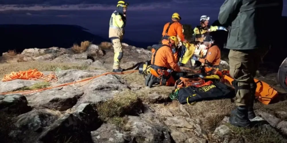 Bombeiros atuaram em resgate de menina que caiu no Cânion Fortaleza