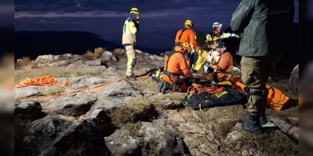 Bombeiros atuaram em resgate de menina que caiu no Cânion Fortaleza