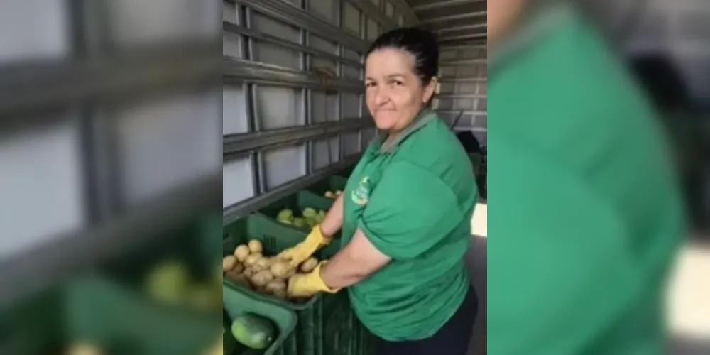 Três equipes vão percorrer os bairros para trocar recicláveis por frutas, verduras e legumes