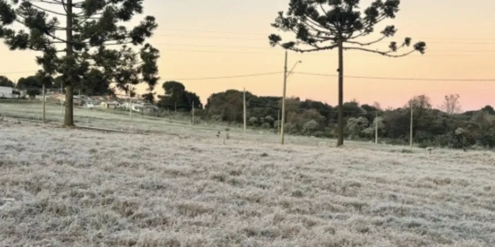 A sensação térmica em Ponta Grossa era de −4,8 °C