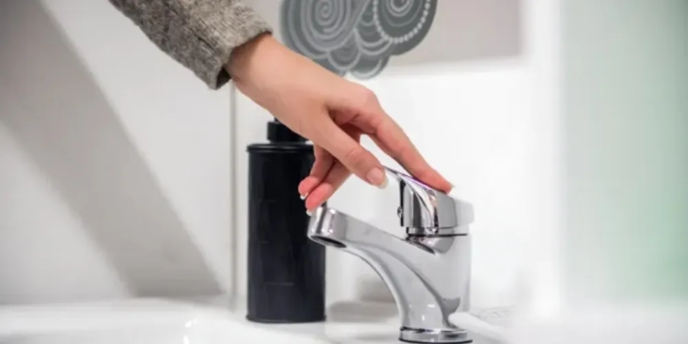 Podem ficar sem água principalmente os clientes que não têm caixa-d’água