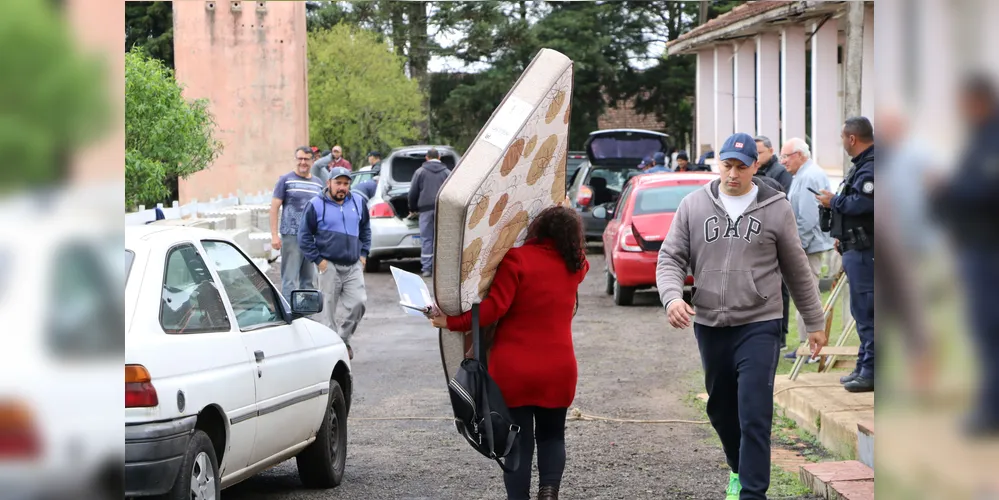 2,4 mil pessoas foram afetadas pela forte chuva em Castro.