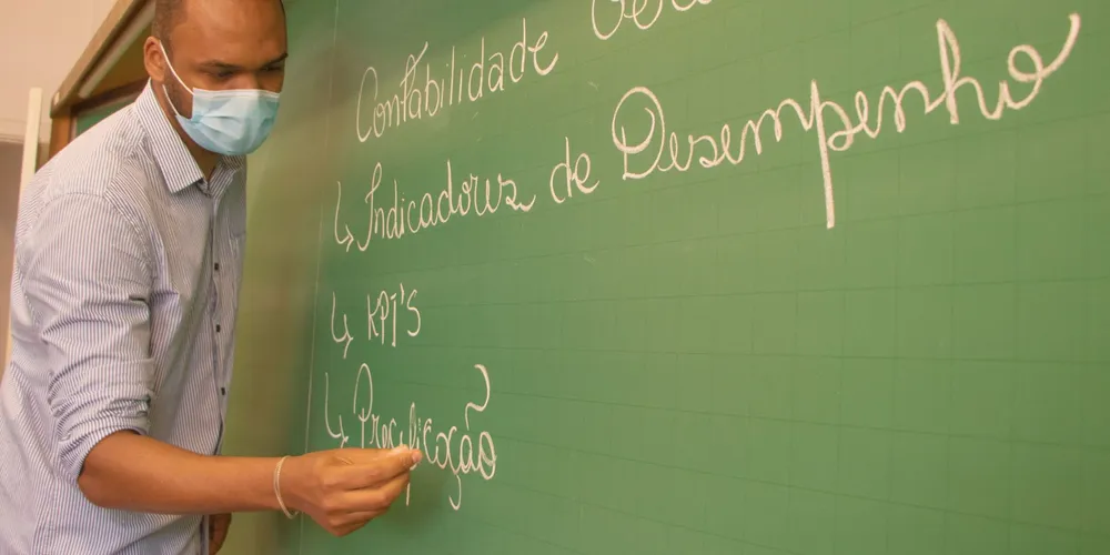 O curso de Ciências Contábeis ocorre no bloco D do Campus Central da UEPG