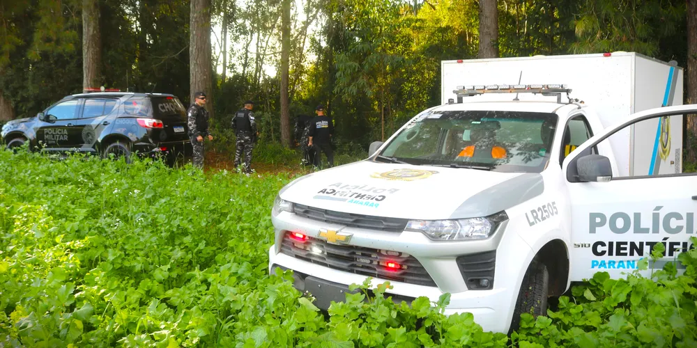 Equipe da Polícia Científica esteve no local da ocorrência
