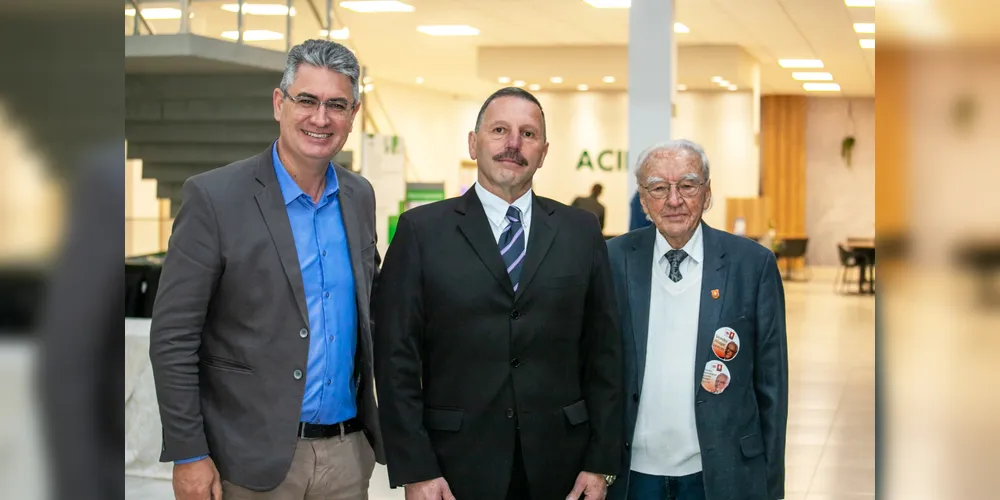 Evento aconteceu na noite de terça-feira (13), na Acipg