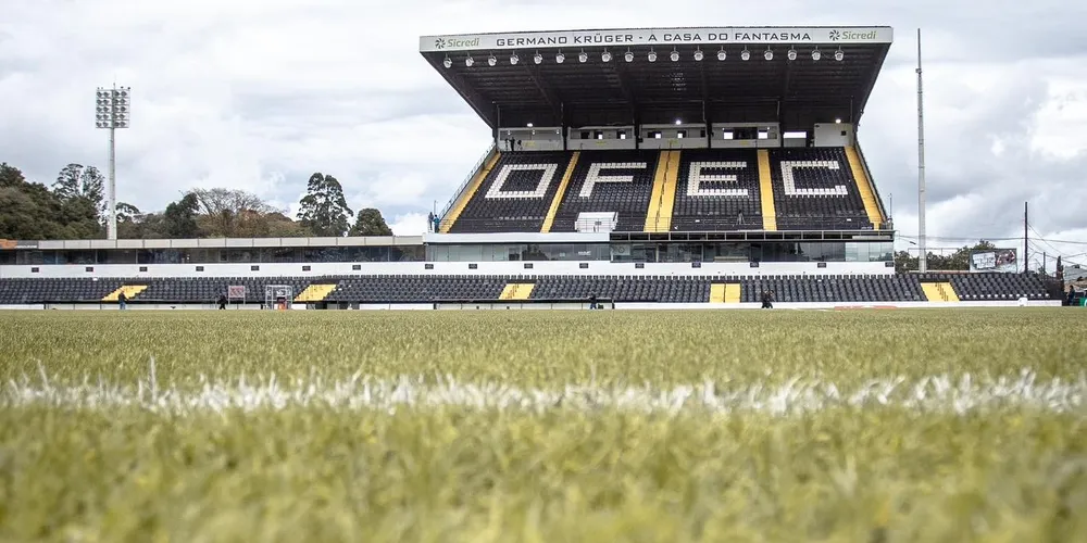 Estádio fica no bairro Oficinas