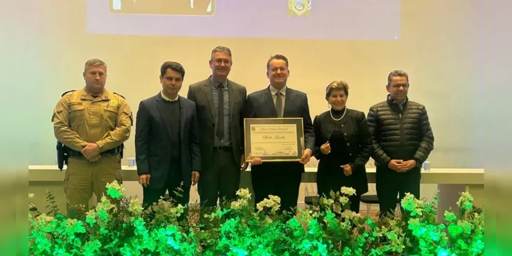 Alexandre Curi (PSD),  Julio Küller (MDB) e Elizabeth Schmidt (UNIÃO)
