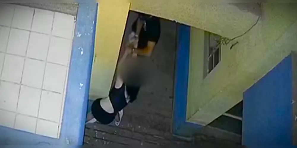 Câmera de vigilância registrou parcialmente o crime