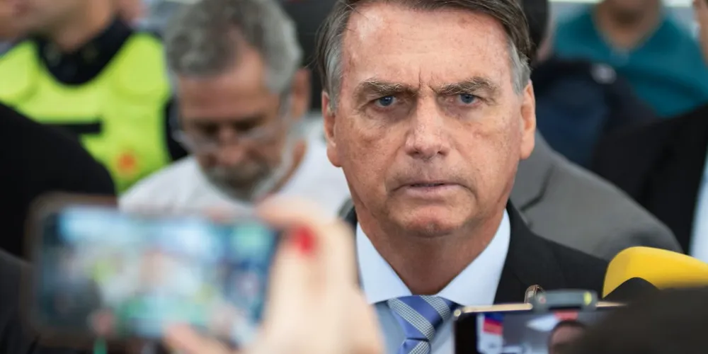 Ex-presidente em coletiva com a imprensa