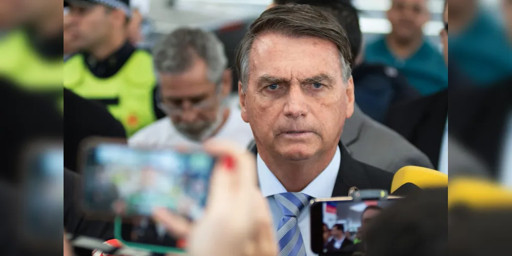 Ex-presidente em coletiva com a imprensa
