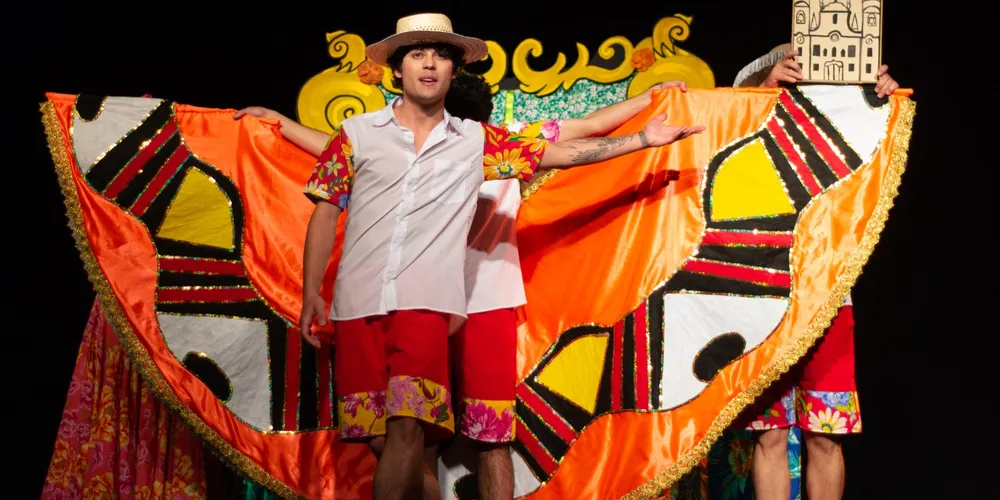 A programação reúne produções locais e nacionais, com apresentações em espaços diversos da cidade