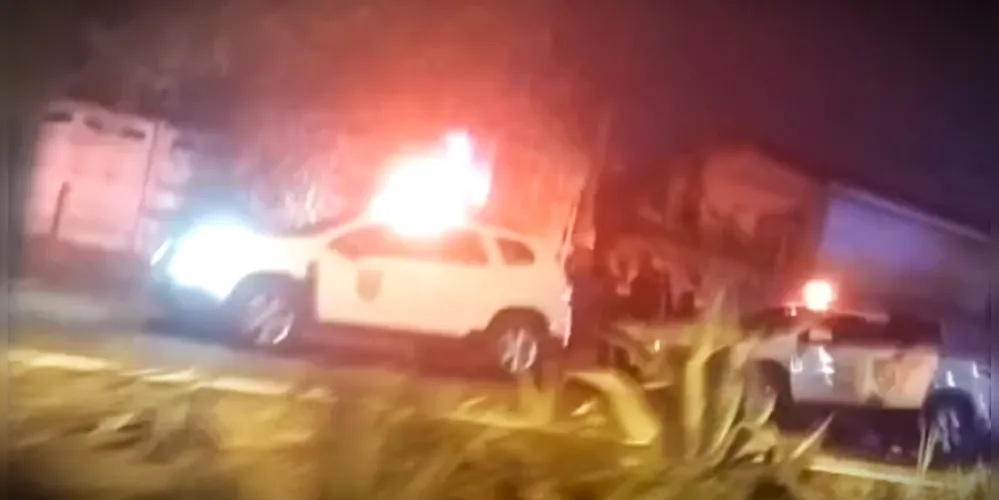 Autoridades de segurança estão no local da ocorrência