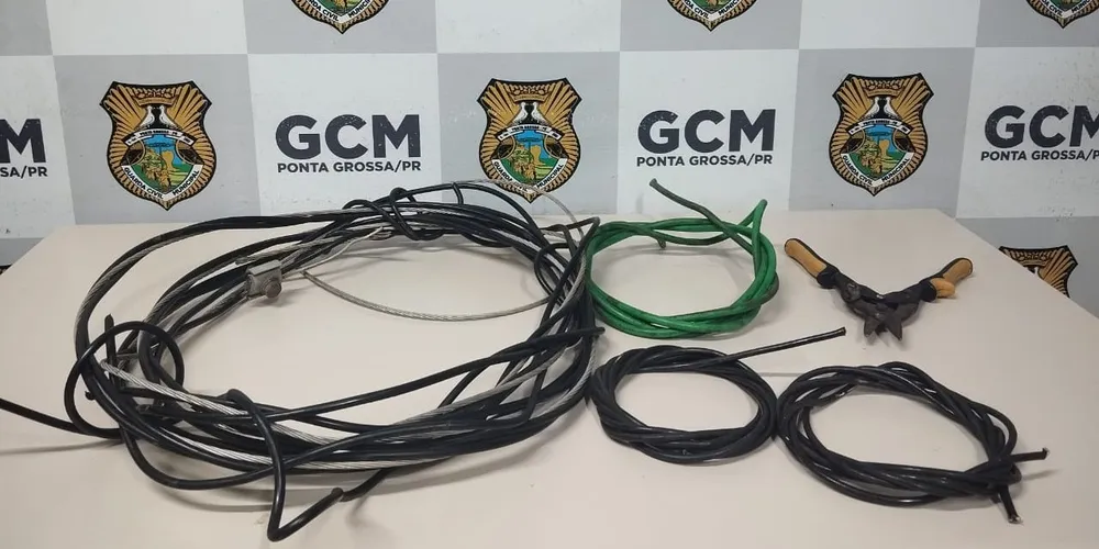 Guarda Civil realiza apreenssão de material roubado