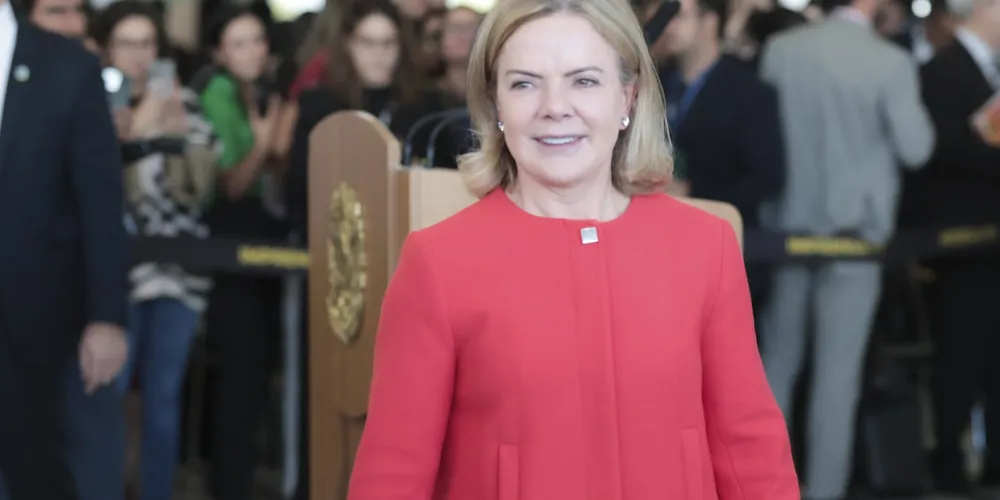 Para Gleisi, a agricultura familiar é a base da economia em muitos municípios