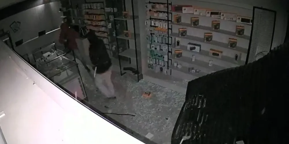 Gangue da marcha a ré de Pinhais em ação durante madrugada