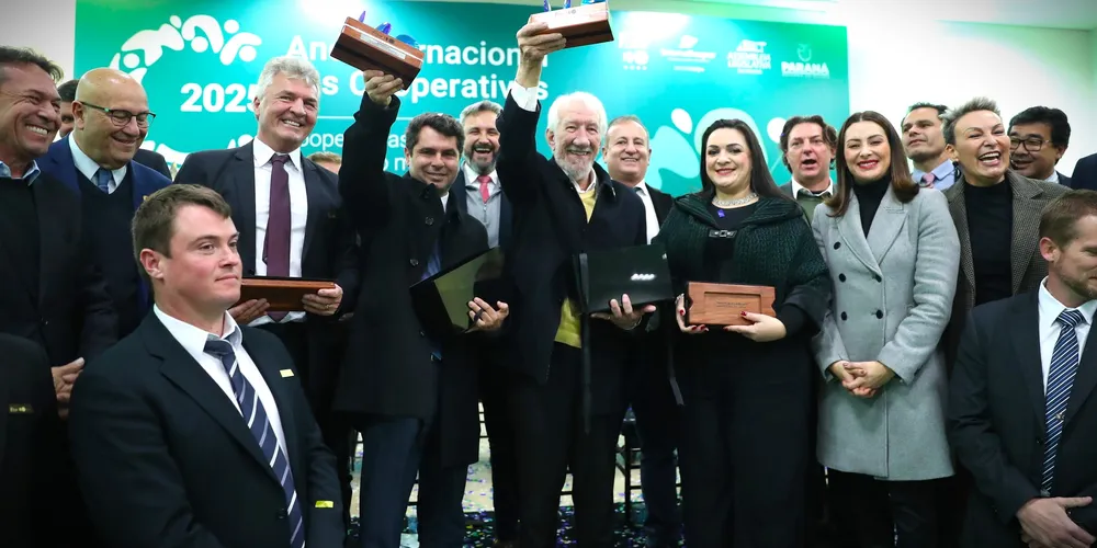Lideranças políticas que participaram do evento