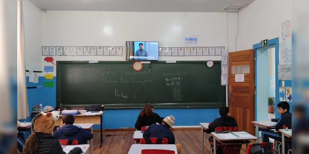 A partir do conteúdo do Vamos Ler e Tetra Pak a turma assimilou conceitos para o desenvolvimento das atividades